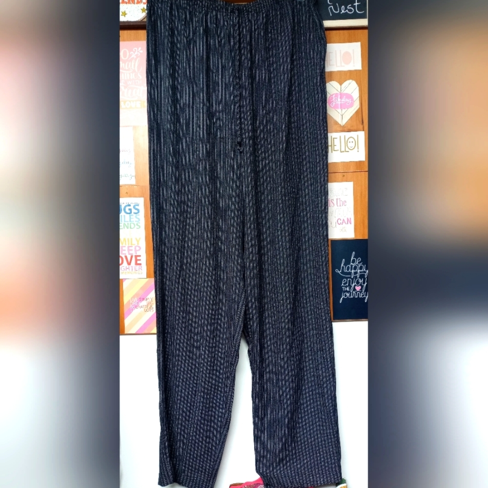 EUC Stringbean pull up pants size XL